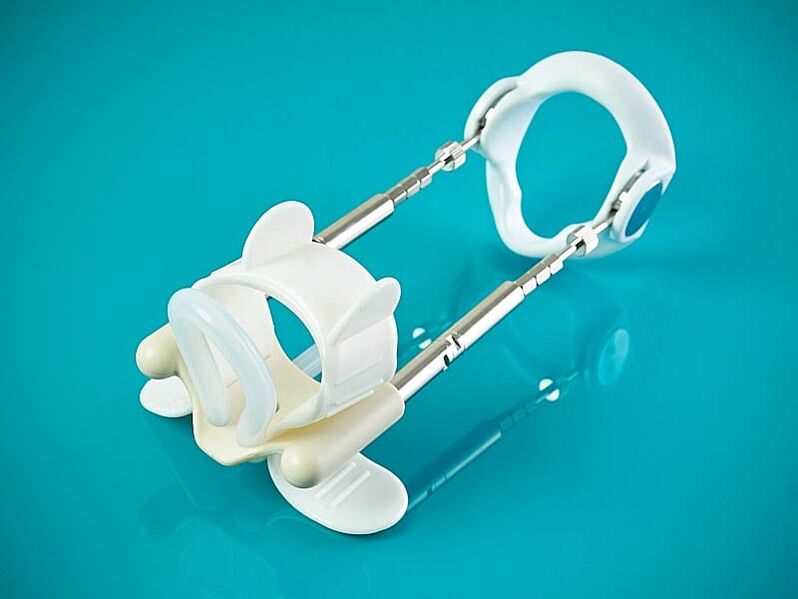 Estensore per l'ingrandimento del pene